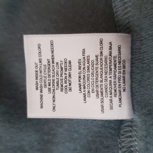 32 Degrees Heat Plaid Button Down Top - Picture 10 of 10